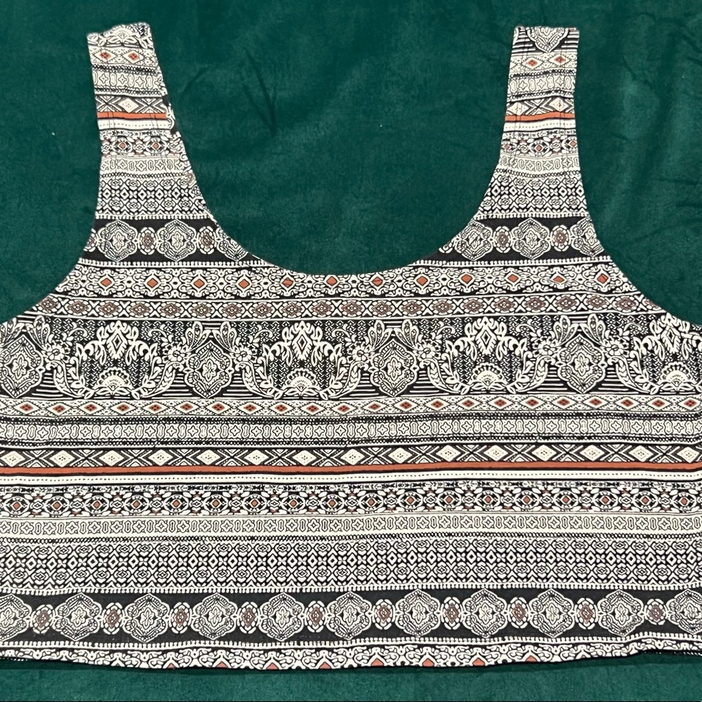 Cotton stretch crop top